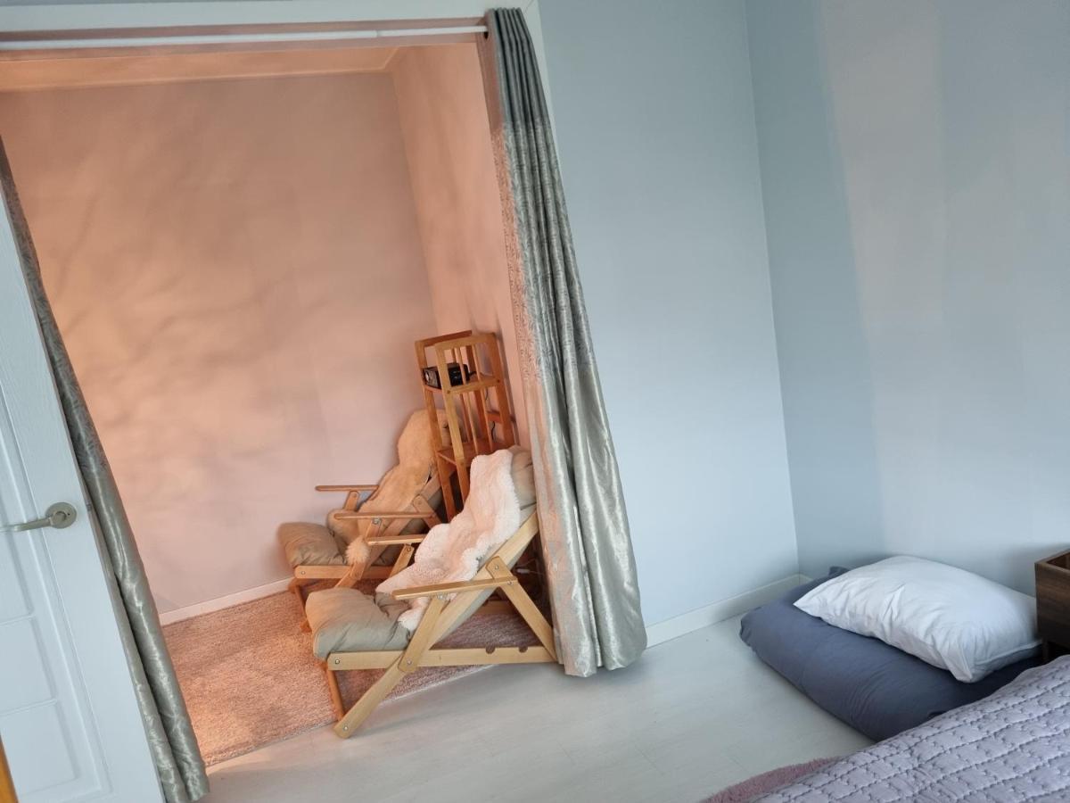Gashi Sarang Bed & Breakfast Seogwipo Exterior photo
